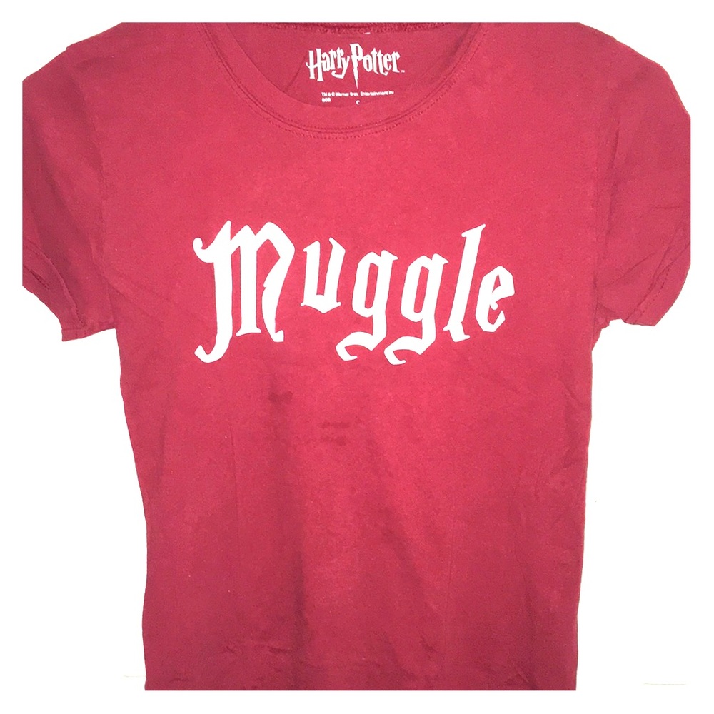 Harry Potter “Muggle” maroon/red Graphic Tee